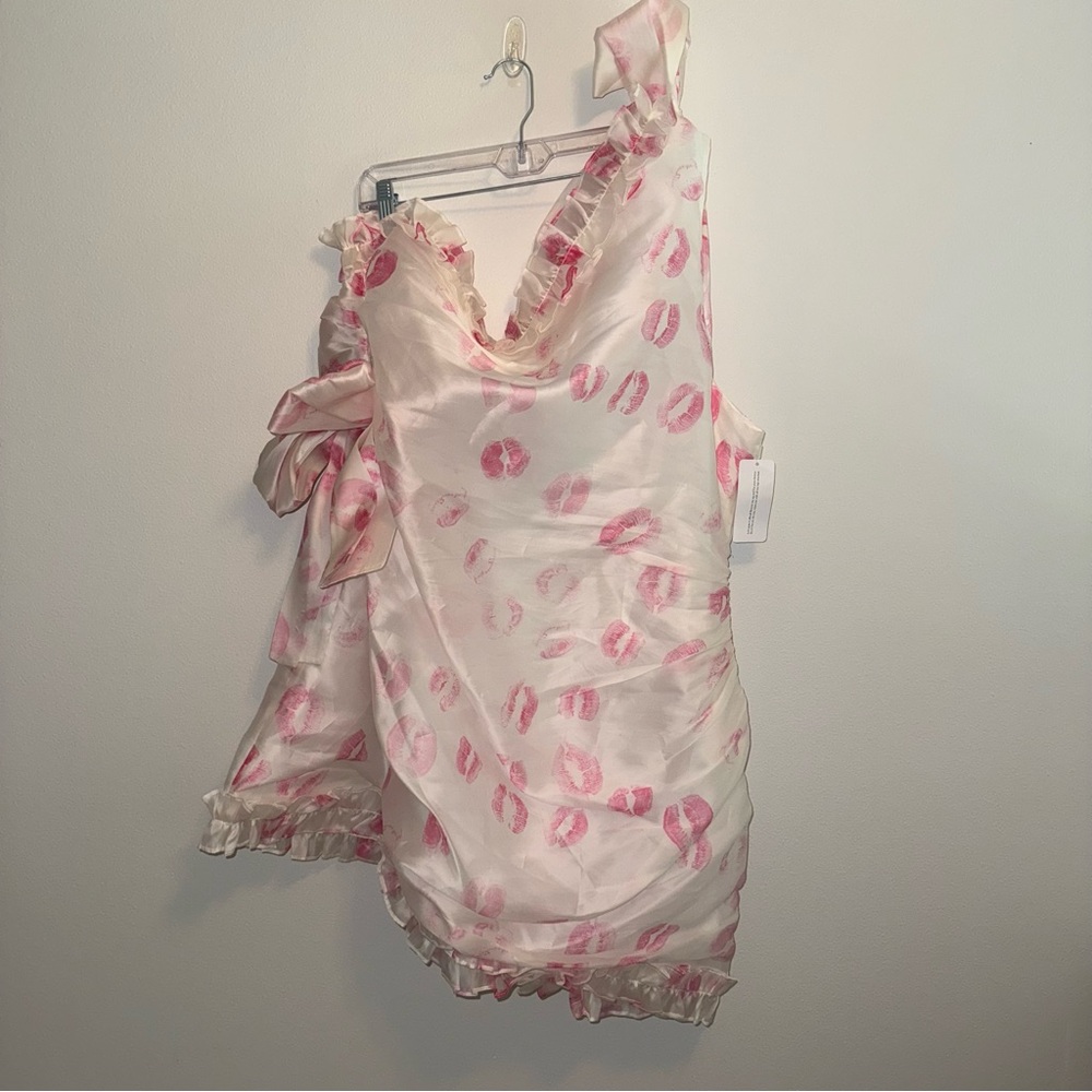 NEW Selkie Kiss on the Lips Carrie Pink Silk Printed Dress 4X - Picture 4 of 10